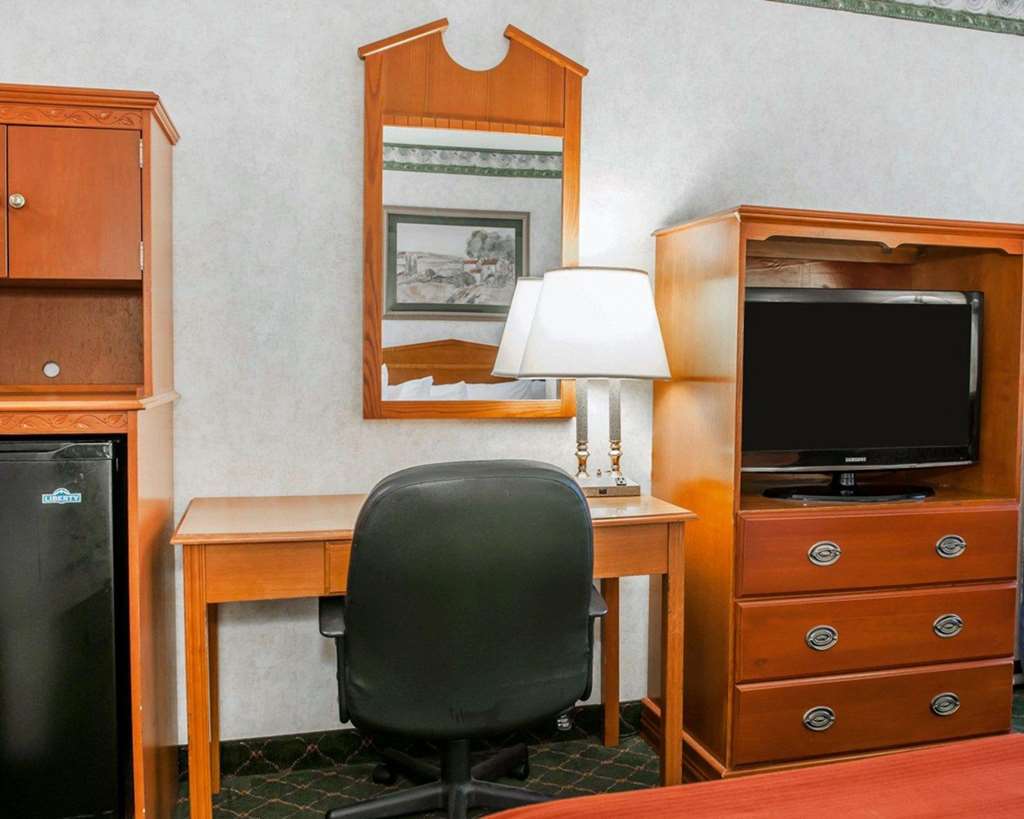 Quality Inn & Suites Brownsburg - Indianapolis West Rum bild